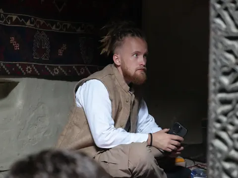 Gray Contrast in traditional dress on the set of Humnava Season 1 in Hunza