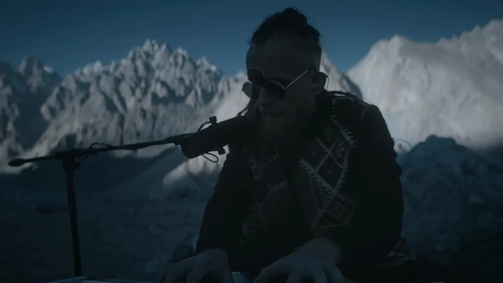 Gray Contrast on keys on the set of Qataghani, Karakoram Mountains, Hunza